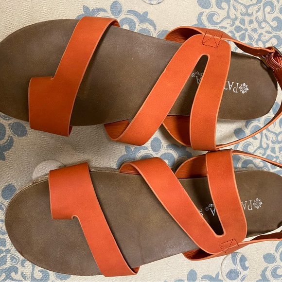 Patrizia by Spring Step "Kalissa" Orange Strappy Sandals Size 38 - Picture 2 of 9